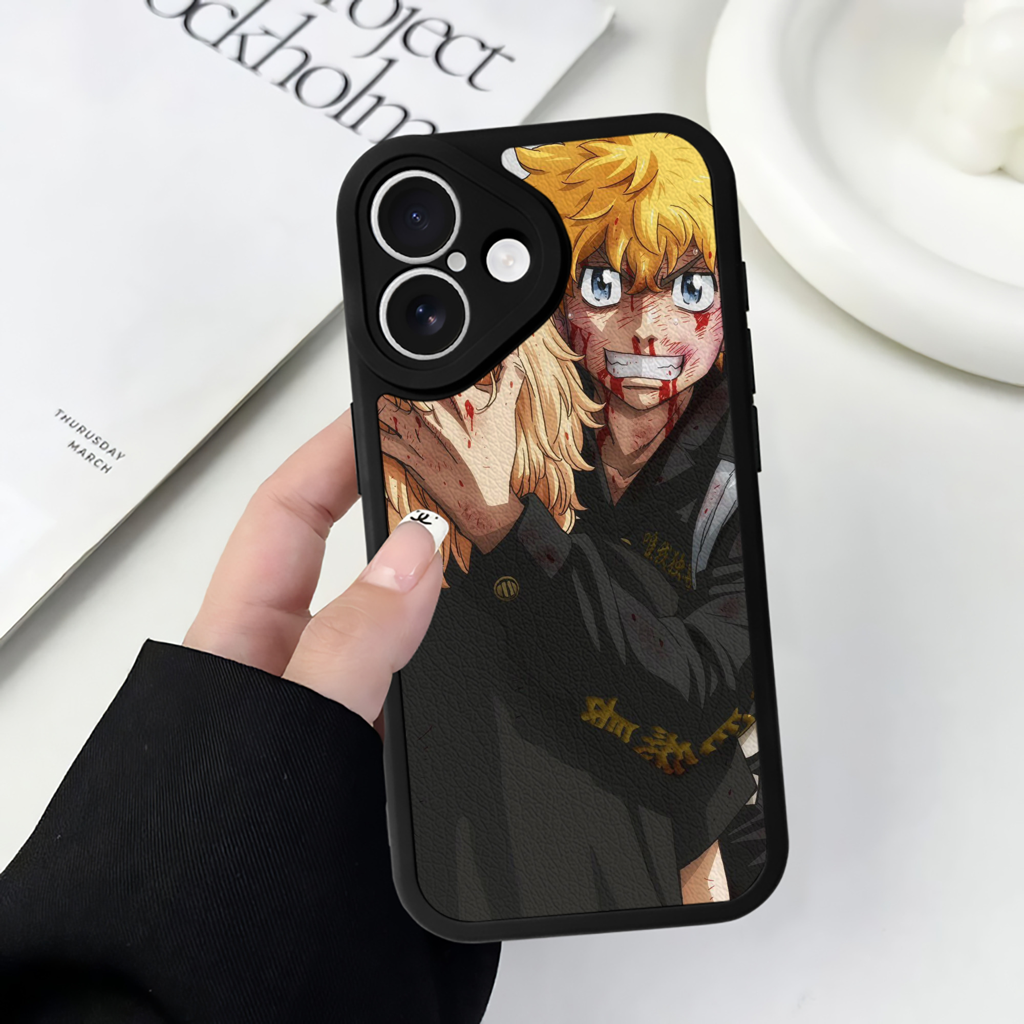 （画像用） 東京リベンジャーズ Tokyo Revengers 【iPhone 16シリーズ対応】シリコンスマホケース（レザー調） 材質：シリコン